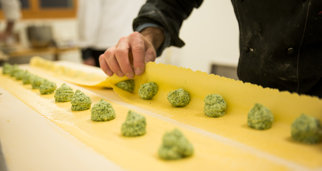 Ustareia Taratsch (oua_28451549_image) Ustareia Taratsch (oua_28451549_image)